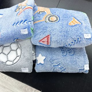 FLEECE Glow in the dark csomag 019