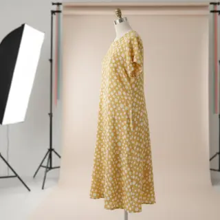 Dupla géz/muszlin JACQUARD Dots dark yellow
