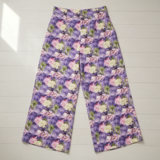 Viszkóz Artistic flowers design C digital print