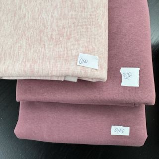 Fésült szabadidő anyag csomag JOGGING 260