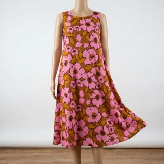 Pamutvászon SATIN Flower Kala caramel