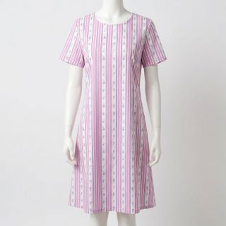 Pamutvászon Fine flowers STRIPE purple