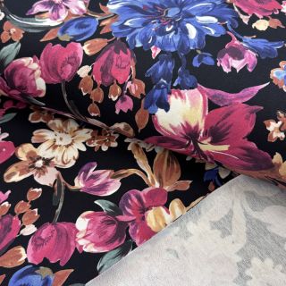 Szabadidő anyag Flower Luna black digital print