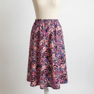 Viszkóz STRETCH Flowers Junie black