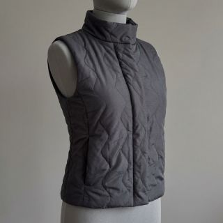 Steppelt anyag ZIG ZAG black