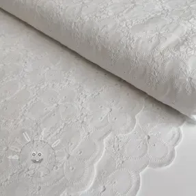 Pamutvászon EMBROIDERY 2 side Camelia