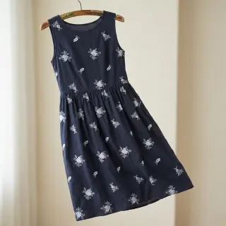 Pamutvászon VOILE EMBROIDERY Flowers navy