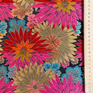 Dekorációs anyag jacquard Matcha allover rouge