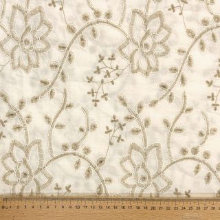 Pamutvászon VOILE EMBROIDERY Kiara off white