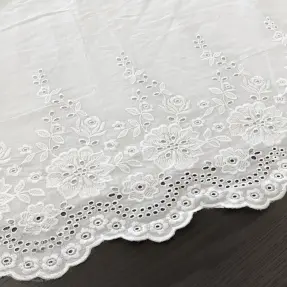 Bavlnená látka EMBROIDERY Leon border