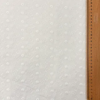 Pamutvászon EMBROIDERY TWO-SIDE SCALLOP Verena white