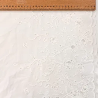 Pamutvászon VOILE EMBROIDERY ONE-SIDE BORDER white