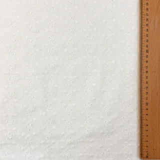 Pamutvászon EMBROIDERY TWO-SIDE SCALLOP Simi white
