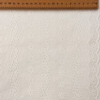 Pamutvászon EMBROIDERY TWO-SIDE SCALLOP Neo white