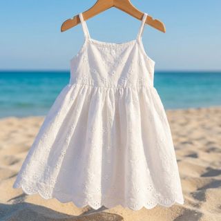 Pamutvászon EMBROIDERY TWO-SIDE SCALLOP Verena white