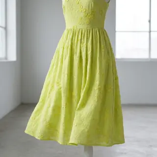 Pamutvászon EMBROIDERY Catchy leaves lime