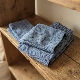 Kordbársony STRETCH Little bunny old blue