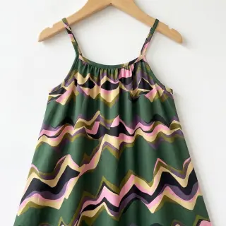 Pamutvászon SATIN Abstract waves dark green