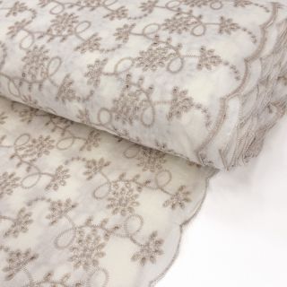 Pamutvászon EMBROIDERY Lilian ecru