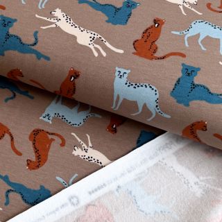 Szabadidő anyag fésült SOFT Leopard taupe ORGANIC