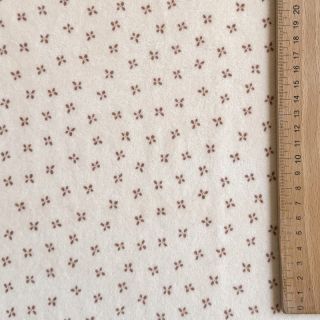 Nicky plüss Small flowers light salmon