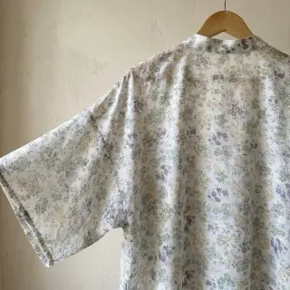 Lyocell lennel és selyemmel Retro Flowers design D