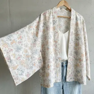 Lyocell lennel és selyemmel Retro Flowers design E