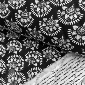 Pamutvászon VOILE STEPPED Bouquet flowers black digital print
