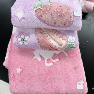 FLEECE Glow in the dark csomag 033