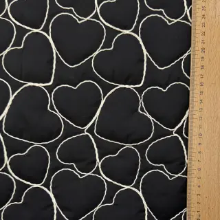 Steppelt anyag EMBROIDERY Hearts black