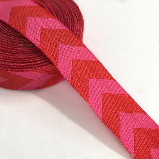 Szalag Chevron red