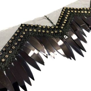 Paszomány tüllön Burlesque zigzag black