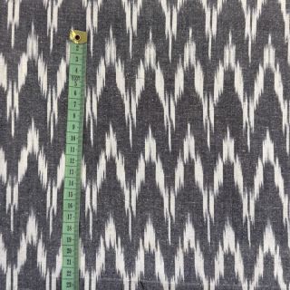 Pamutvászon IKAT grey design A