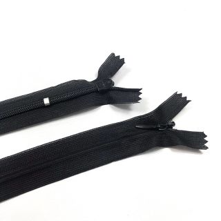 Cipzár 25 cm rejtett nem bontható black
