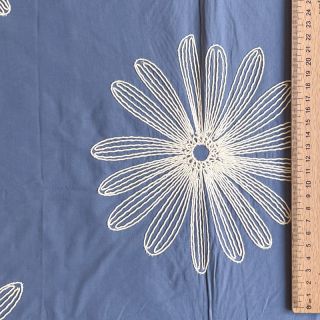 Pamutvászon EMBROIDERY Flowie jeans