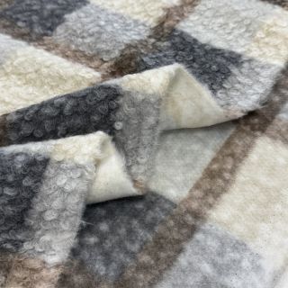 Kabát anyag Bouclé Squares design D